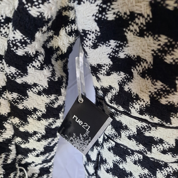 Wool Blend Oversized Houndstooth Coat Jacket Size Med Black White Rue 21 - Picture 11 of 16